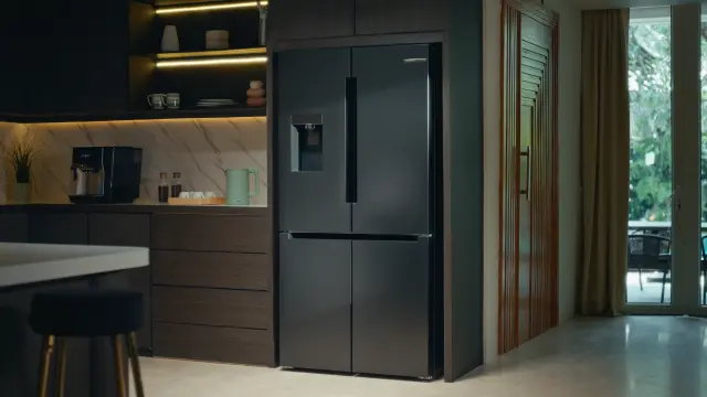 Store groceries with total peace of mind using the Multidoor Refrigerator!