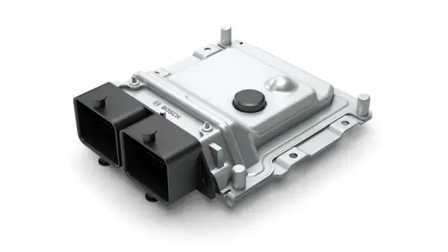Unit kontrol mesin untuk sepeda motor berperforma tinggi