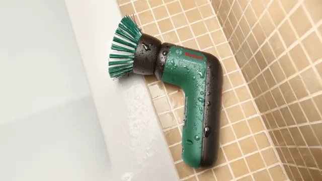 IPX5 splash water protection
