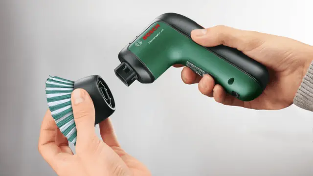 Easy exchange of accessories